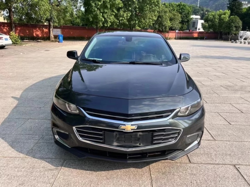 明明15万可以买很不错的燃油车，为什么偏偏还要多花钱买新能源？