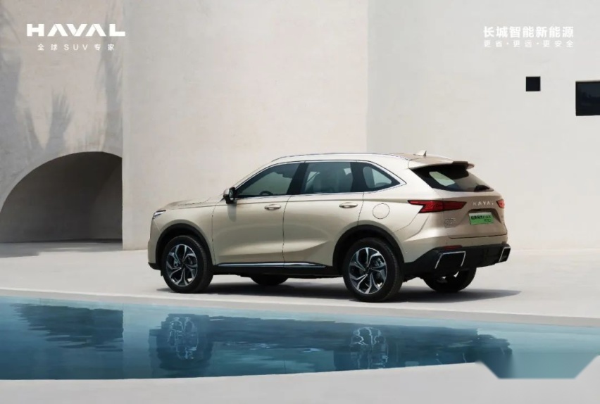 卷王来了!15万入手插混四驱中型SUV,17万买5米旗舰家轿