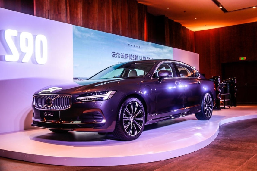 这个来自北欧的朋友告诉我什么叫轻奢 试驾新款沃尔沃S90