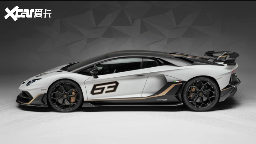 兰博基尼Aventador搭载V12发动机 带有定制排气装置
