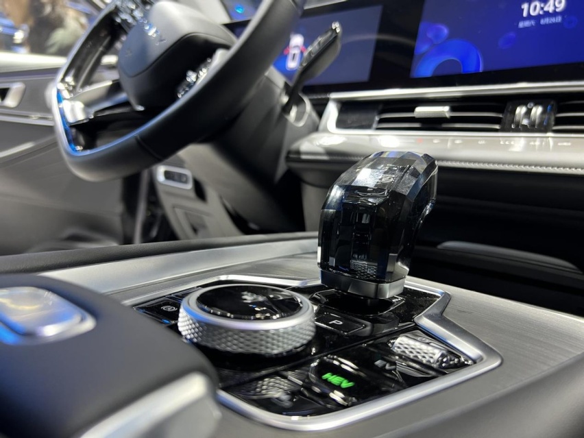 续航1000+km 油耗5.9L 瑞虎7新能源冠军版实拍