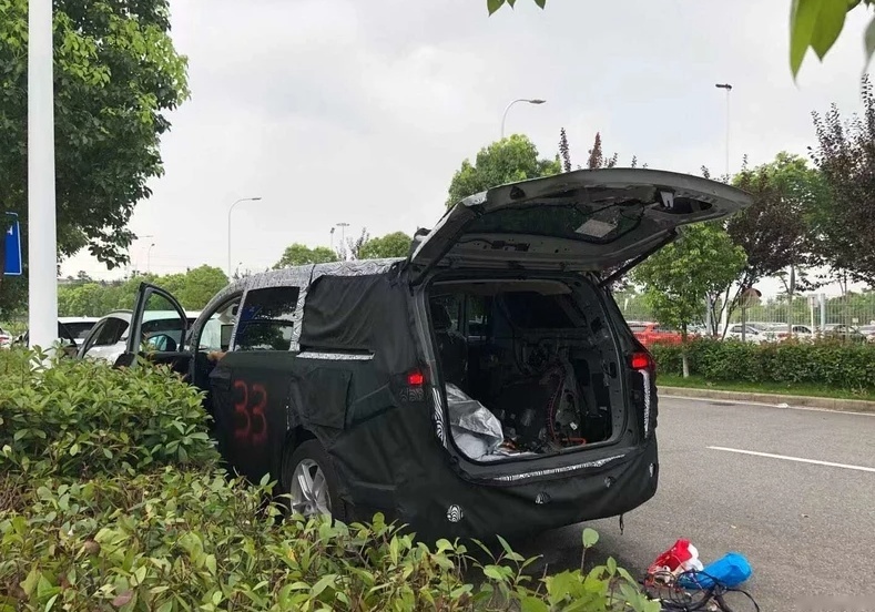 车企都在搞MPV,难不成是下一个风口?岚图MPV首次曝光