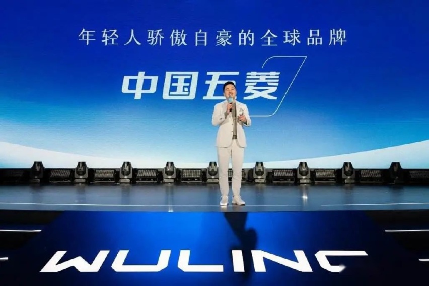 中国五菱：薛海涛继续蛰伏、周钘奋力摇旗为哪般？