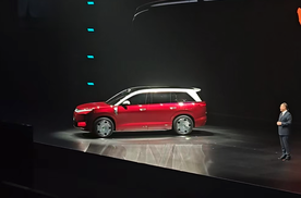 二代刀片电池+闪充+站中站，比亚迪装都不装了