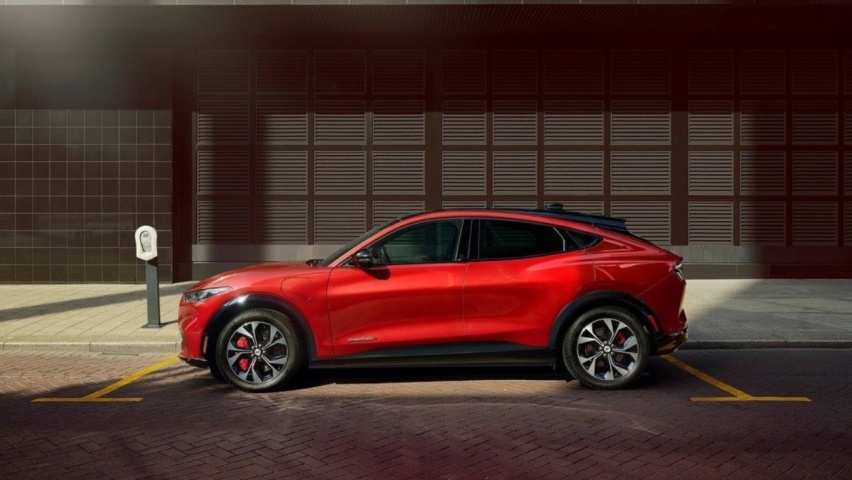 硬撼Model Y，福特Mustang Mach-E能赢吗？