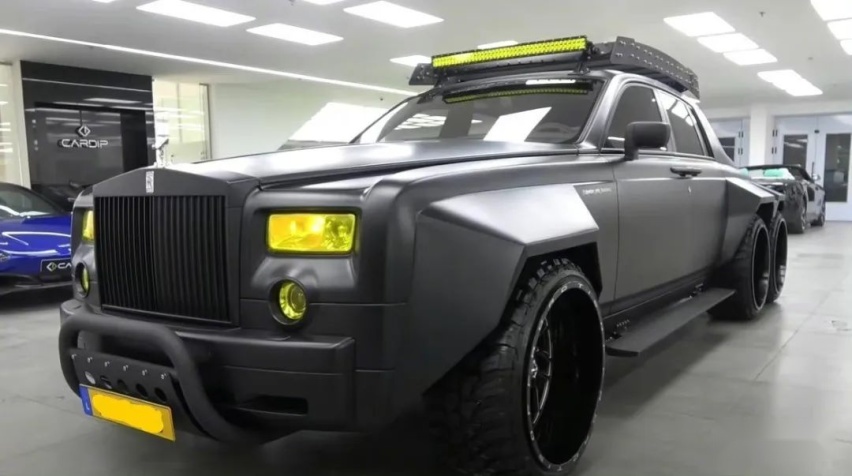 6x6的劳斯莱斯幻影见过吗？土豪玩越野也要讲究品味