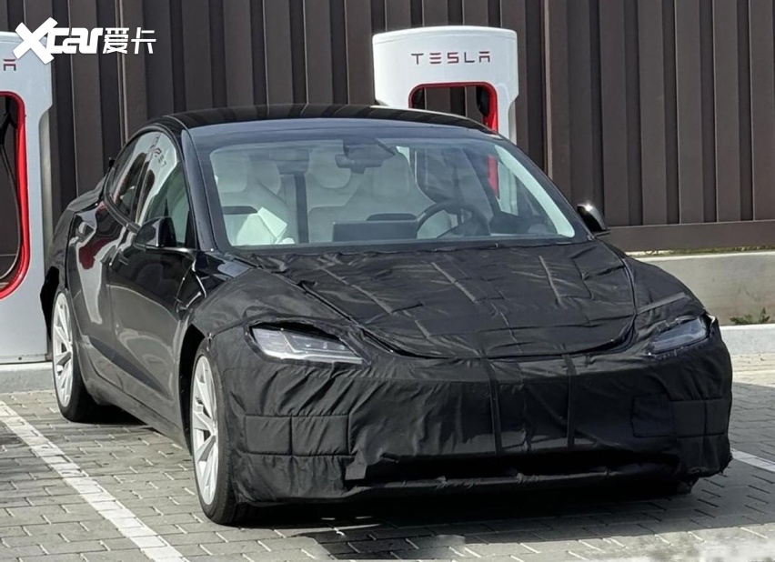 Model 3高性能版实车曝光，外观/动力升级，预计今年二季度推出