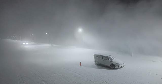 特斯拉打通东北三省滑雪路线 纯电自驾成冬季旅游新出行方式