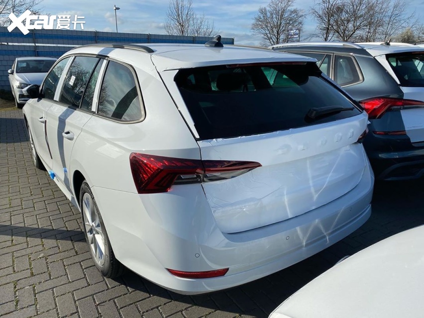 大气的造型 全新斯柯达明锐旅行版海外实车到店