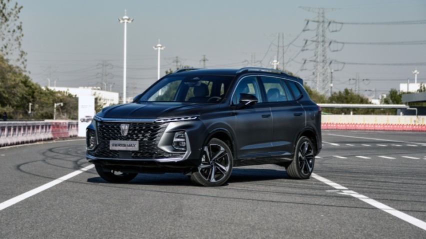 MG ONE换代不换心，靠低价，能赢荣威新款SUV？