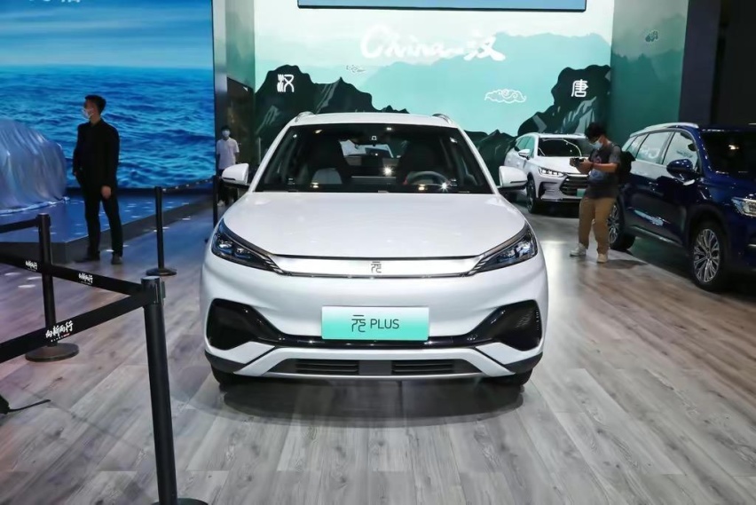 15万级纯电SUV，对比元PLUS和AION Y，哪吒U-II优势在哪