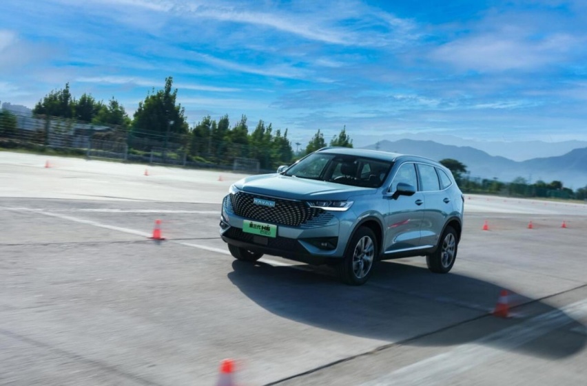 依旧能抗能打 场地试驾第三代哈弗H6 DHT-PHEV