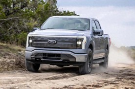 福特电动皮卡 F-150 Lightning 停产！电动皮卡热度退潮！