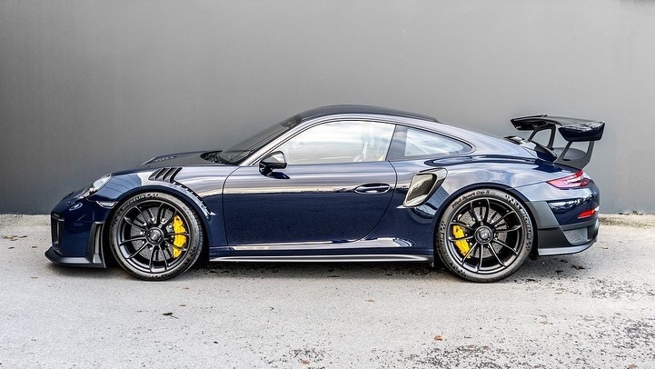保时捷911 GT2 RS实车 很强的运动感