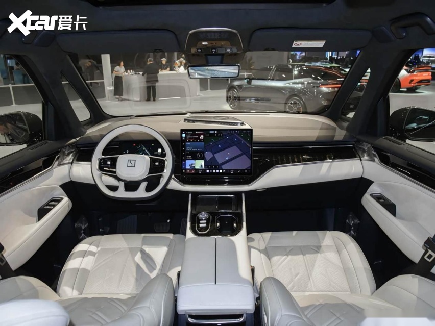 限时4138万元起售2026款极氪009上市能否成为爆款?(图7)