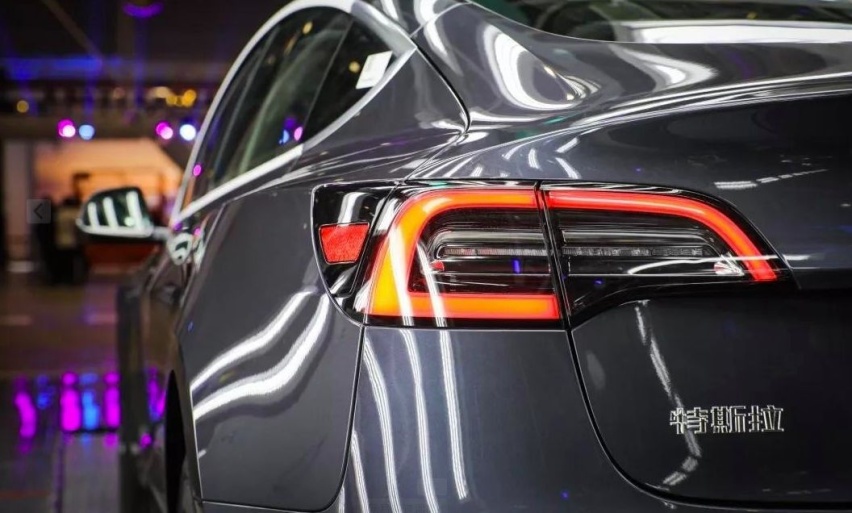 特斯拉新年要降价，国产Model 3或将30万就能买到？