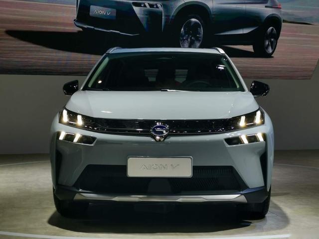 车展实拍埃安V，600km续航之外，还有哪些亮点？