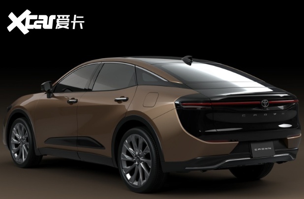 定了！全新一代丰田皇冠价格公布，年底前就重返中国市场