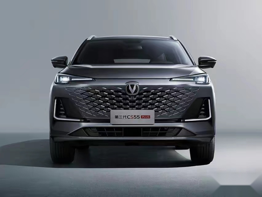年轻家庭的第一台精品SUV！第三代CS55PLUS上市，9.99万元起