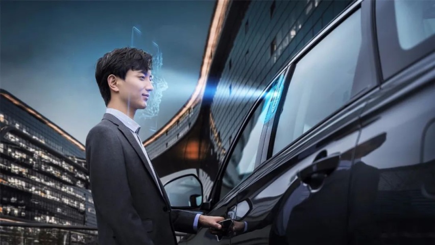 不带钥匙，我凭一张老脸开了这台车一天