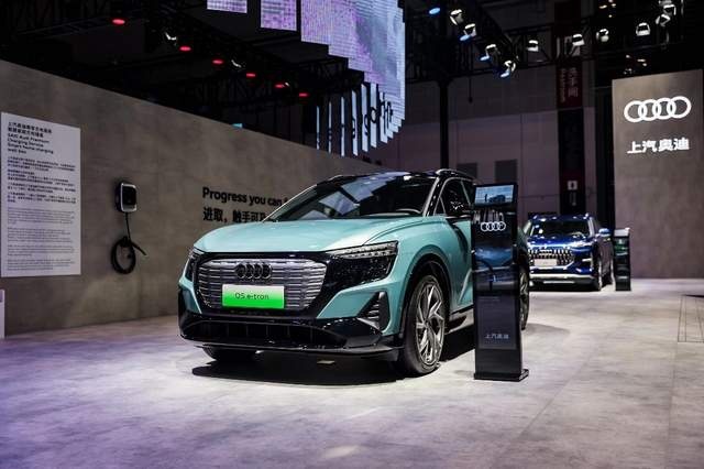 2023款奥迪Q5 e-tron首秀 上汽奥迪全系亮相2023上海车展