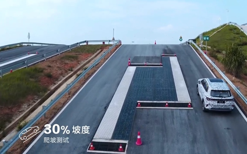 打工族也能买起性能SUV，五菱星辰，爬坡不费劲，或年内上市