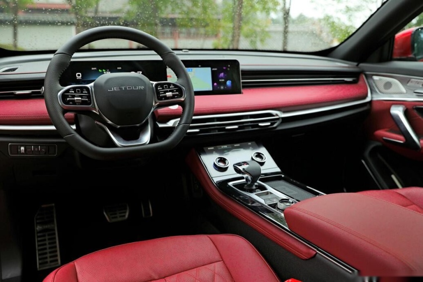 进阶的硬核中型SUV 试驾捷途X70诸葛