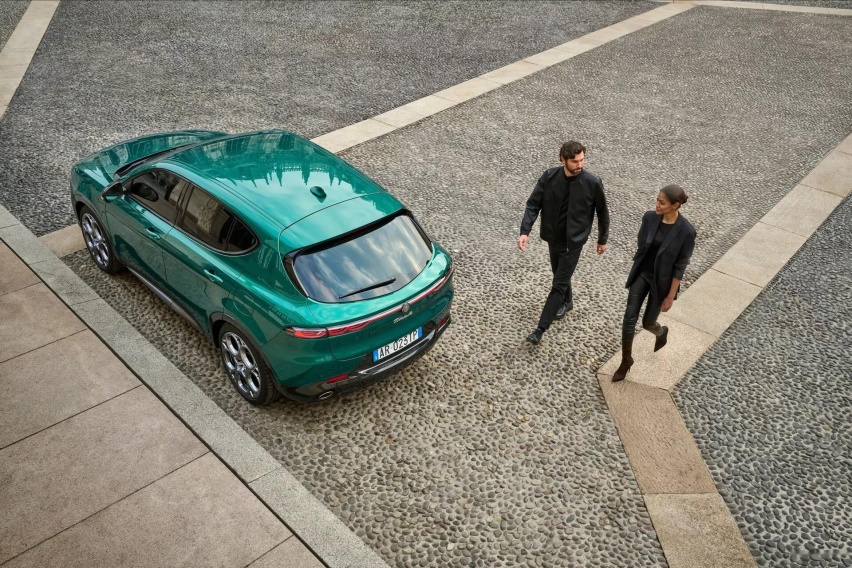 家族入门SUV 2024款阿尔法·罗密欧Tonale发布 搭载插混系统