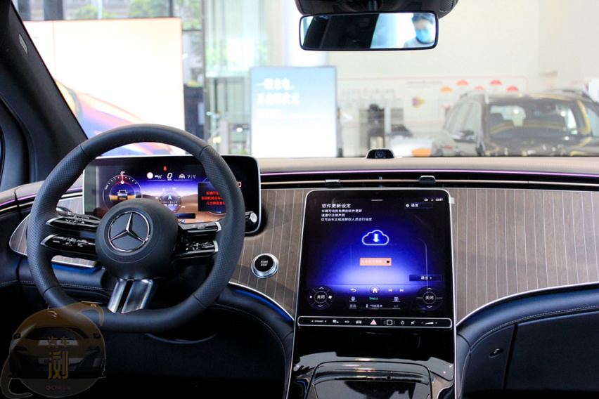 5.1秒零百加速   实拍EQE SUV：TA像一台SUV么？
