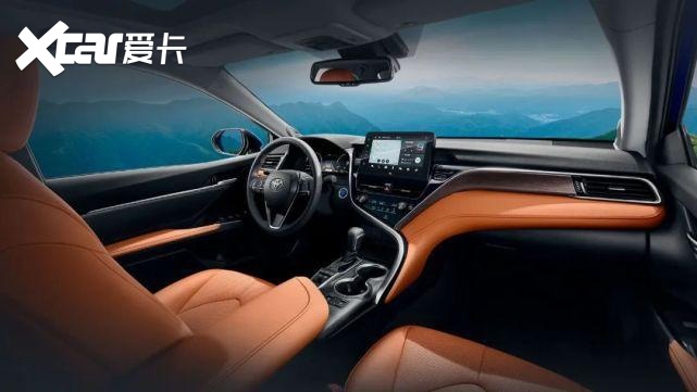 年销近25万台，新能源围剿下的凯美瑞，为啥这么能打？