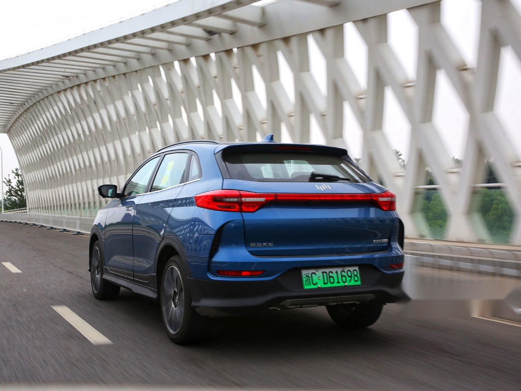 损友撩车：什么？威马EX5竟然推出限量版，只有3000台