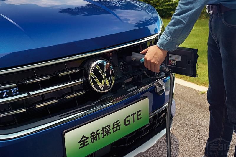都是插混有何不同 探岳GTE对比护卫舰07