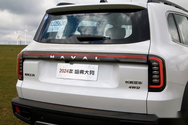 野性十足还便宜！又换2.0T发动机！新款哈弗大狗预计不到15万？