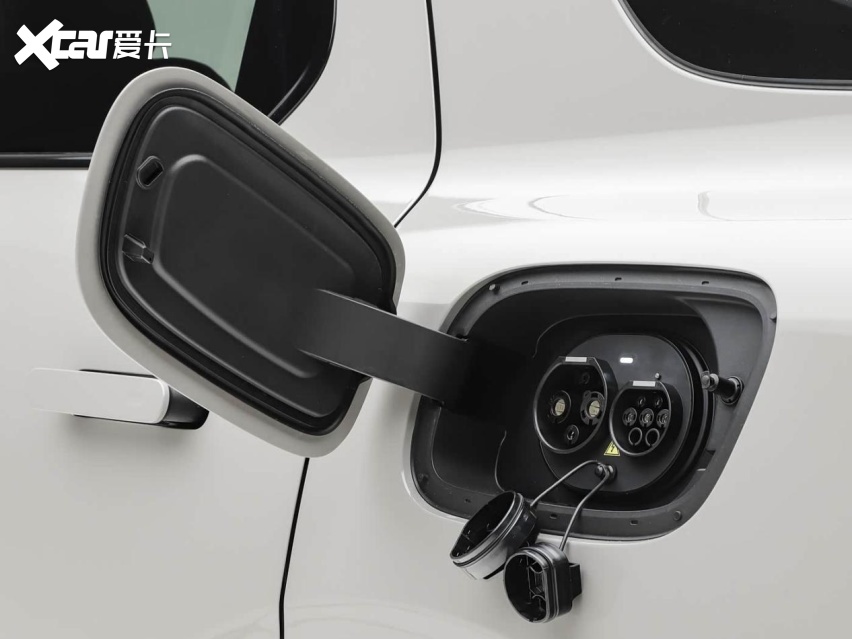 纯电续航最大430km智能化拉满智己LS8能否成为爆款?(图9)