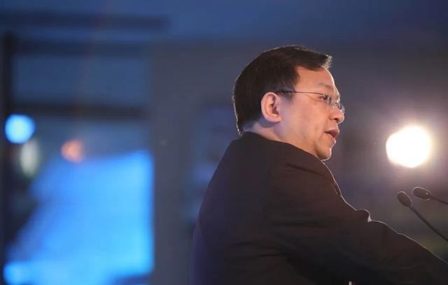 李云飞们营销逻辑混乱，海豚并非高端仍是廉价车？