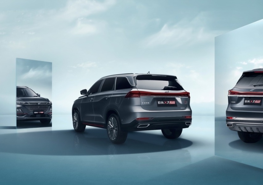 长安欧尚X7 PLUS，十万级最值得买的SUV