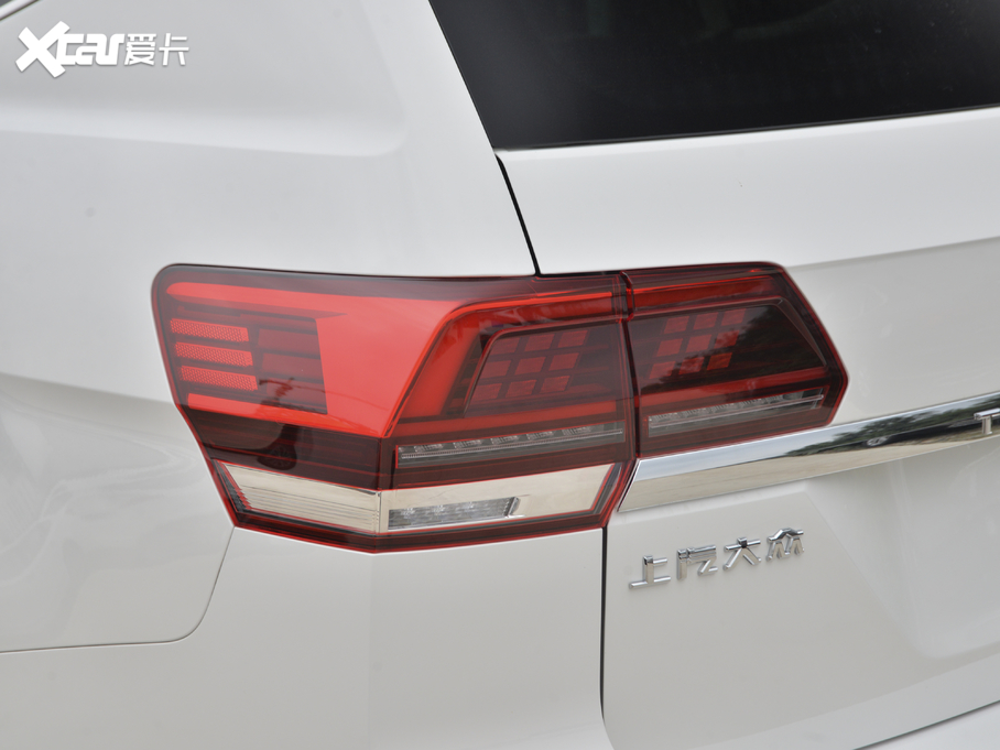 2020; Ŀ 530 V6 콢