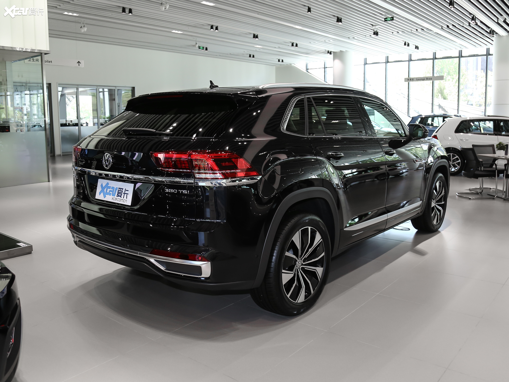 爱卡首页 汽车图片 大众 途昂x 2020款380tsi 四驱尊崇豪华版  2020款
