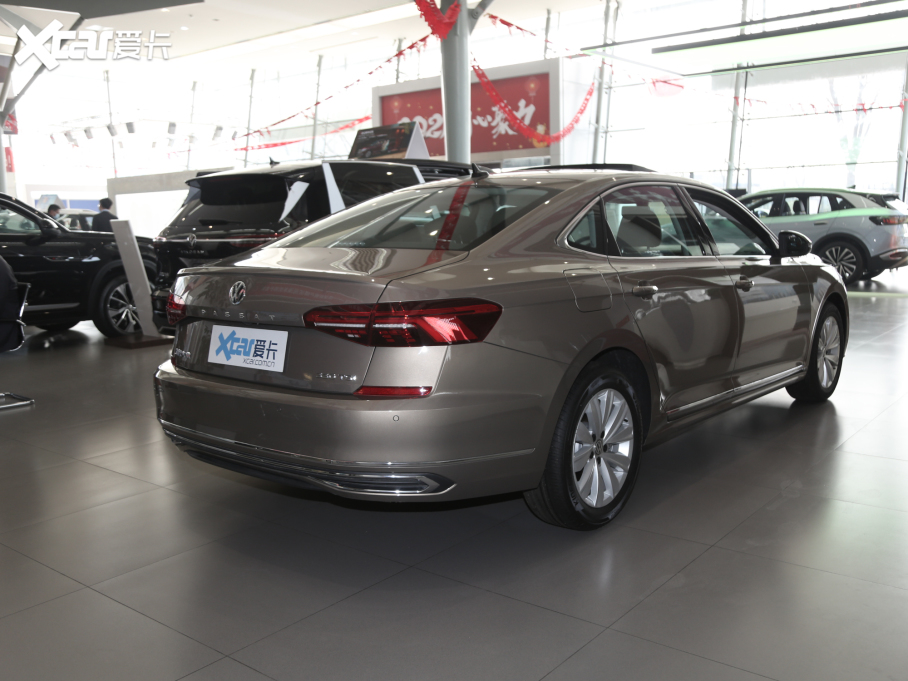 2021款帕萨特330tsi 精英版