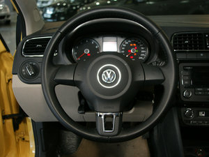 2011POLO 