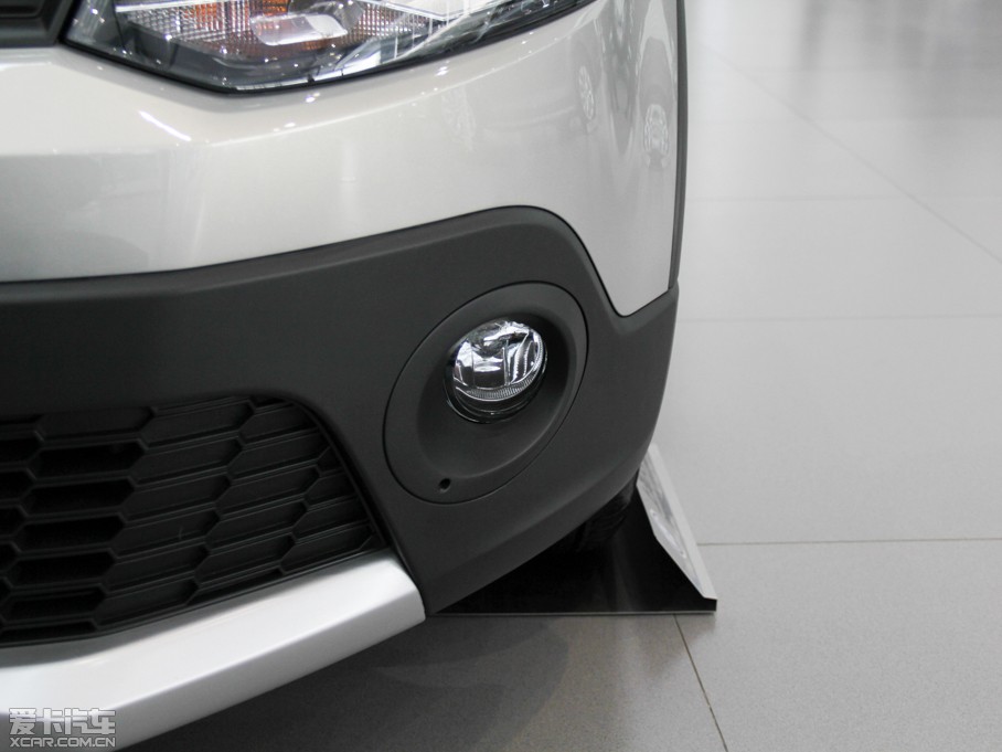 2012Cross Polo 1.6L Զ
