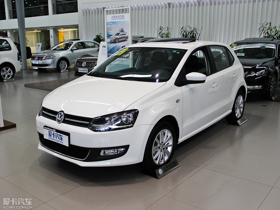 2013Polo 1.4L Զ