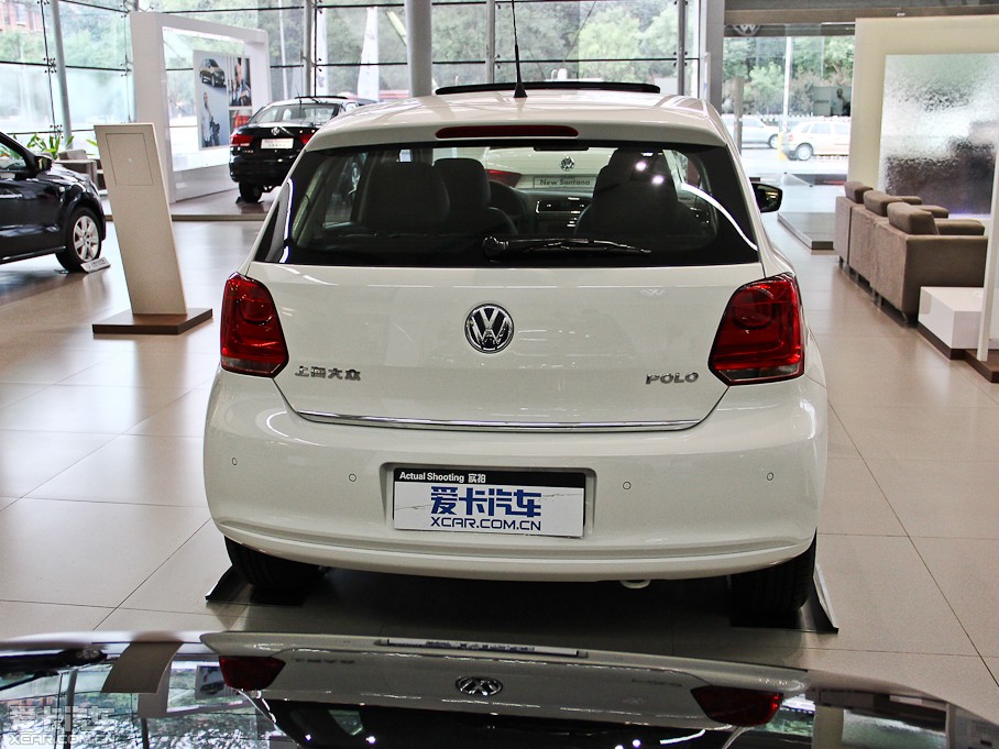 2013Polo 1.4L Զ