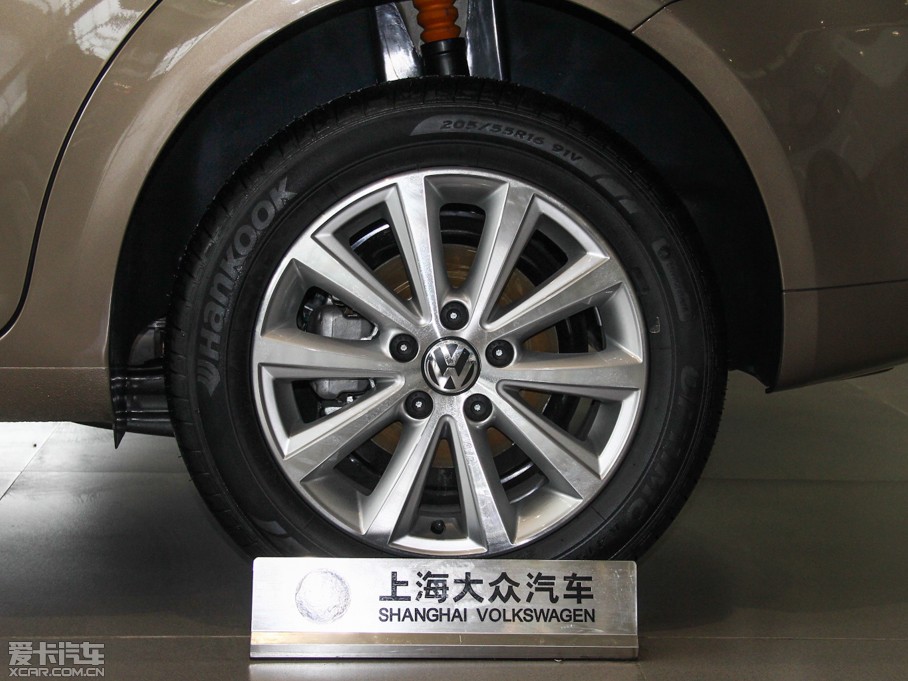 2015; 1.4T Զ 5