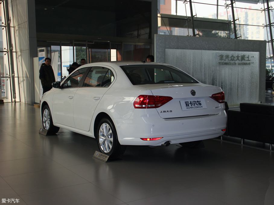 2015款朗逸1.6l 自动舒适版