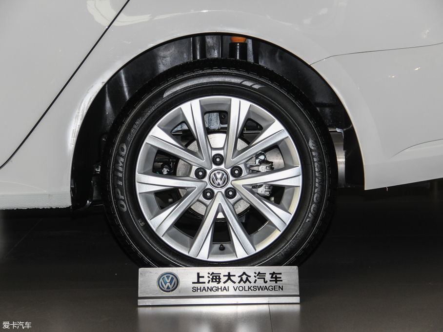 2015 1.6L Զʰ