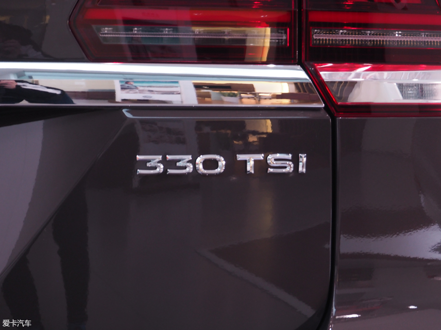 2017; 330TSI ʰ