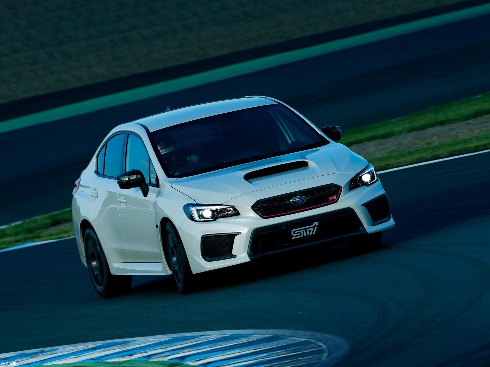 【2018款斯巴鲁wrxsti type ra-r_整体外观_5/11张图片】_汽车图片