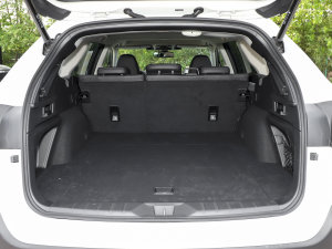 2023款2.5i AWD运动版EyeSight 行李厢空间