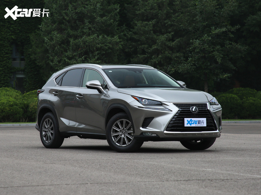 2020款雷克萨斯nx200